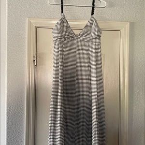 NWOT Zara Midi Dress